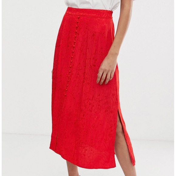 Stunning Tall Midi Skirt - Picture 2 of 4